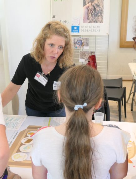 Ateliers de la gestion des déchets dans le cadre du village du don