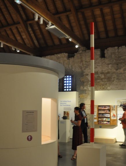 Exposition "Déplacer les bornes – Histoires de frontières en Savoie"