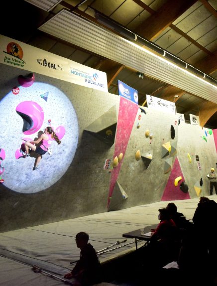 Championnats de France d'escalade de bloc Vétérans et Open U10 à 14