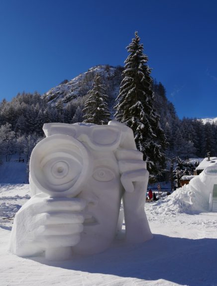 Sortie en car : Concours de sculptures sur neige à Valloire