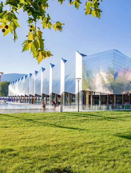 Piscina aqualudica dello Stade